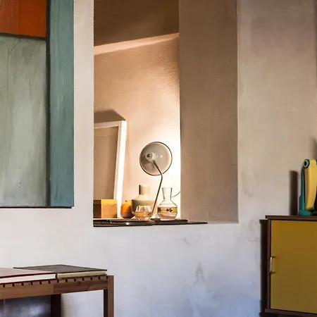 Ade Apartment